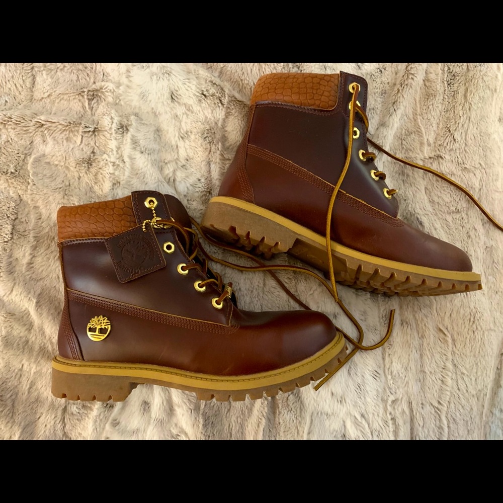 Timberland size 7 boots
